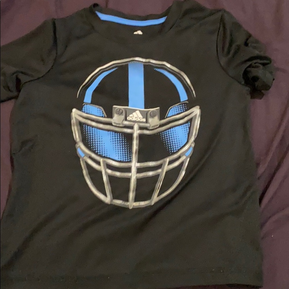 Adidas boys size 4 shirt